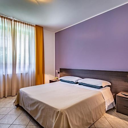 Casa Vacanze Arianna Rosia Exteriör bild