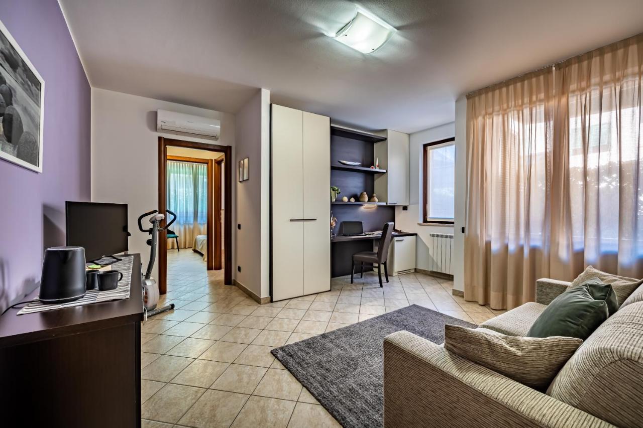 Casa Vacanze Arianna Rosia Exteriör bild