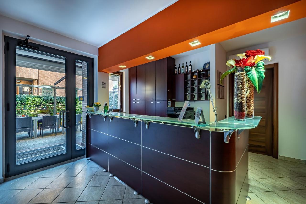 Casa Vacanze Arianna Rosia Exteriör bild